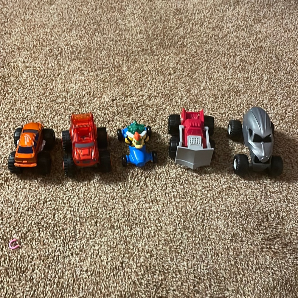Bundle of 5 cars